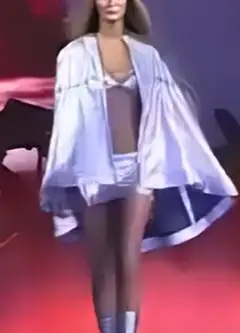 维多利亚的秘密1999时装秀