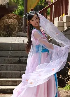 穿越时空之灵格格